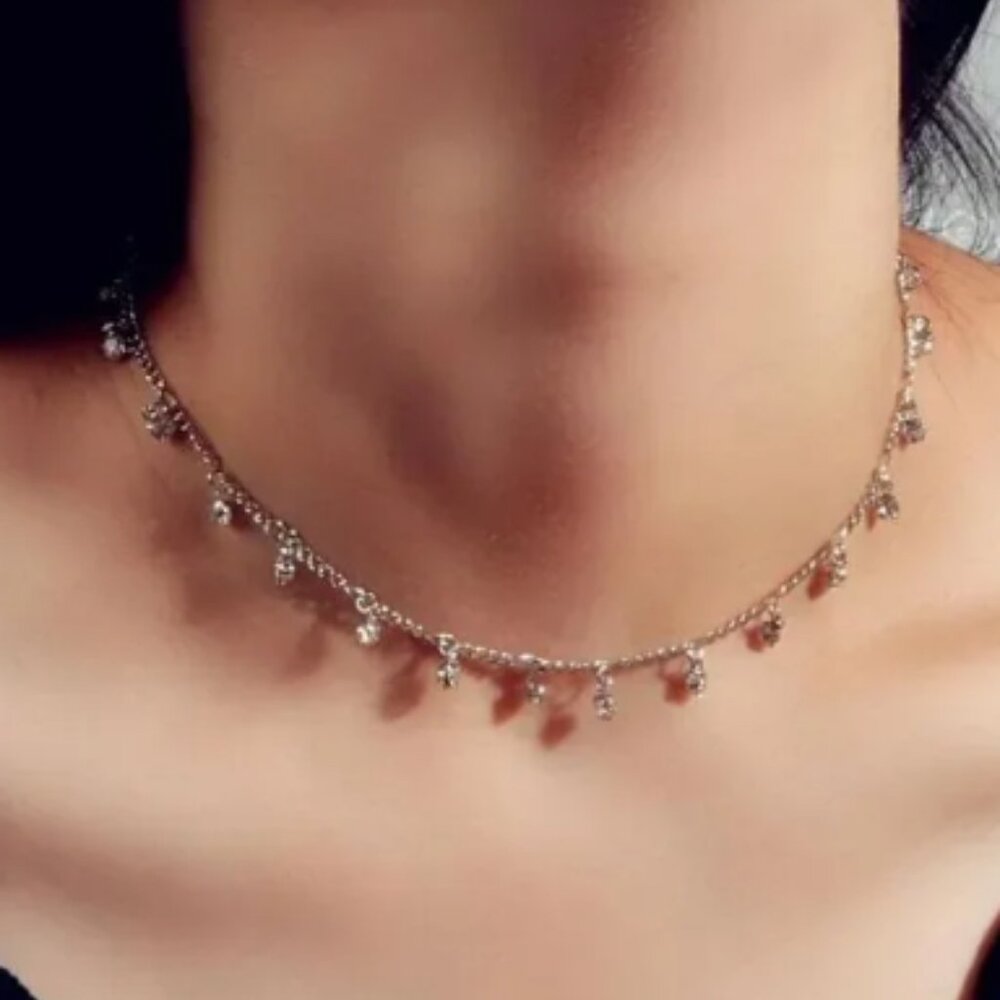 NWT, Stunning Silver Rhinestone Choker Necklace